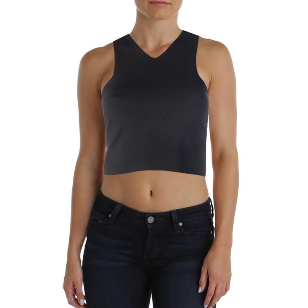 Aqua capsule black crop top large